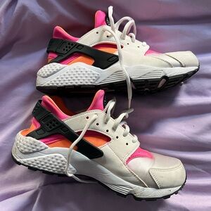 Nike Huarache pink/white/orange size 8